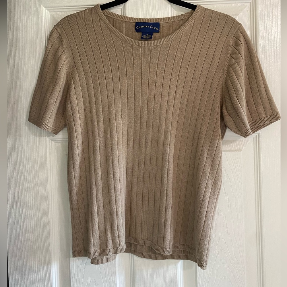 Cute vintage prep tee shirt. Size medium. Soft and cozy. Cashmere color.